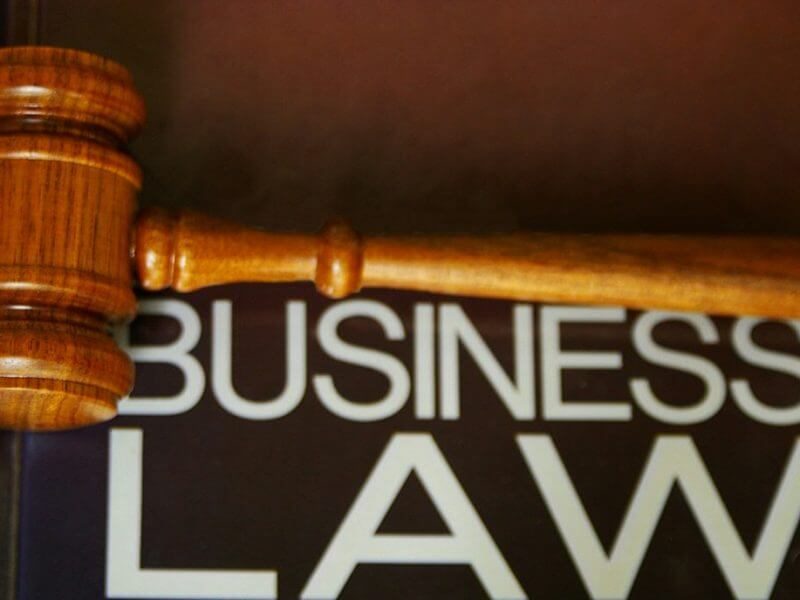 shutterstock-businesslaw-r7jtws28q9xy4jh0g5hg8anpluhkuojeoy0h7bc5tc